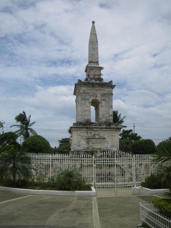 Monumento a Magallanes en Mactán (1866)